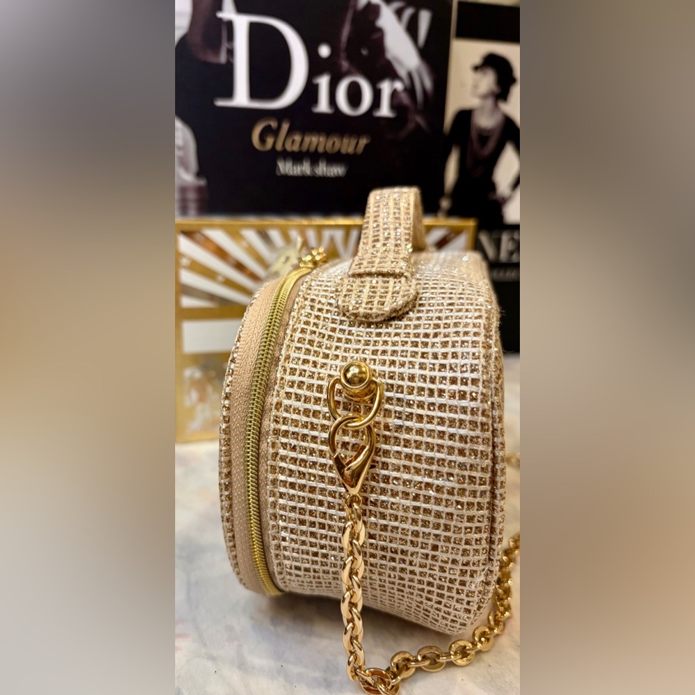 ⭐️Authentic MISS DIOR Reusable Lipstick Holder & Gold Vanity Bag/Crossbody⭐️ - Picture 12 of 12